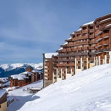 Pierre & Les Nereides Hotel 4*