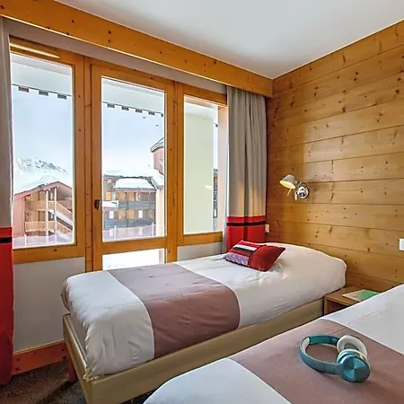 Hotel Pierre & Les Nereides 4*